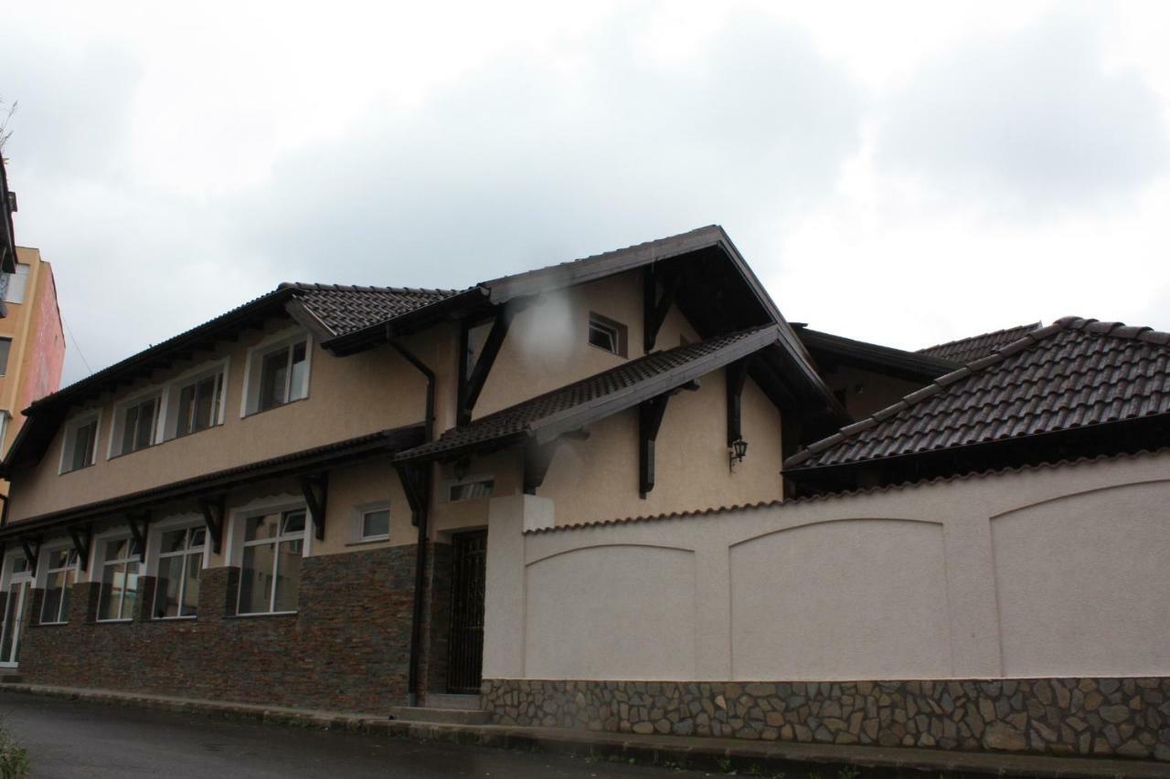 Casa Ianis 호텔 브라쇼브 외부 사진