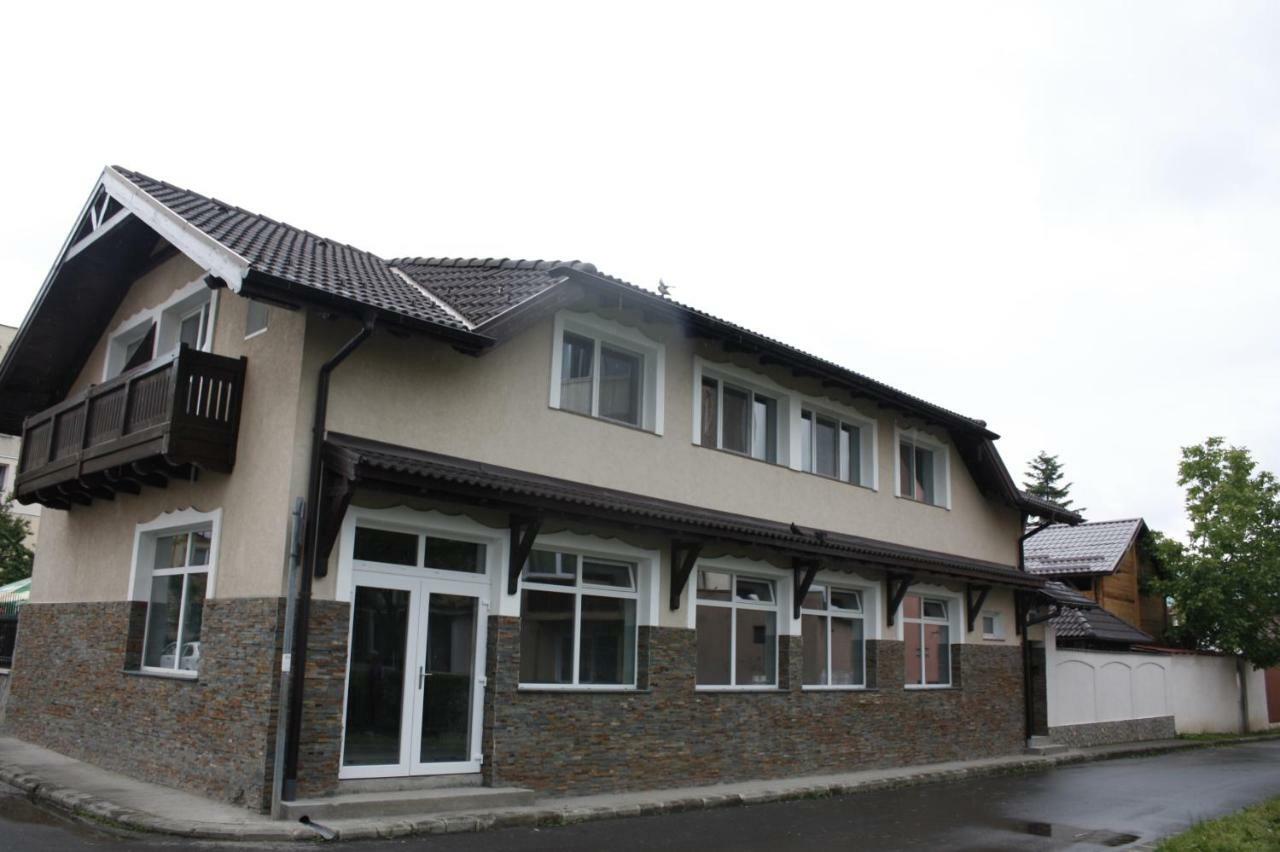 Casa Ianis 호텔 브라쇼브 외부 사진